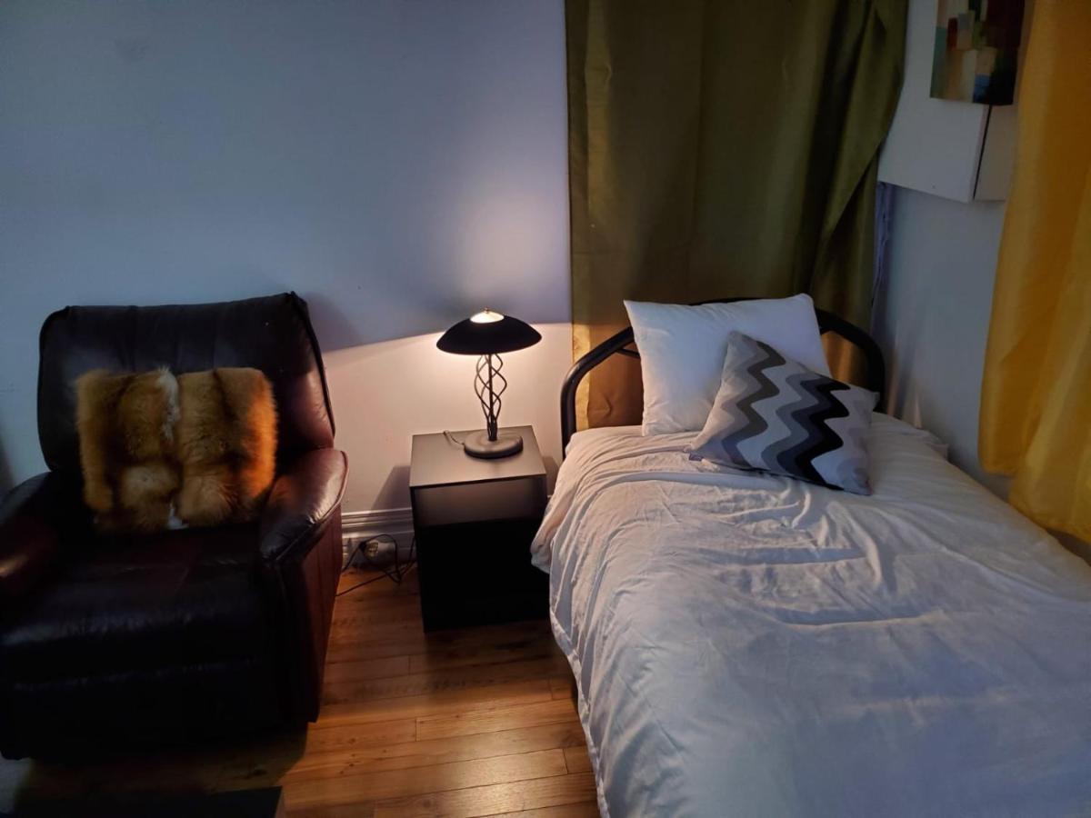 Booking-Eddy- Single Room With Self Check-In Hull 외부 사진