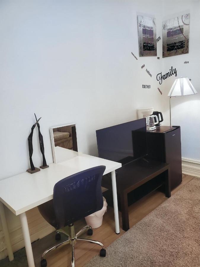 Booking-Eddy- Single Room With Self Check-In Hull 외부 사진