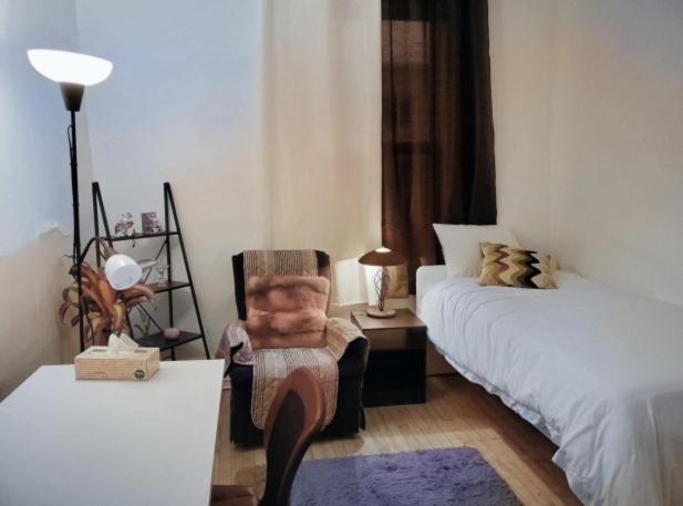 Booking-Eddy- Single Room With Self Check-In Hull 외부 사진